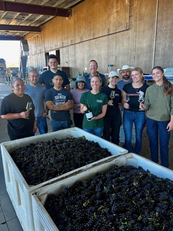 Picture of harvest interns at Chamisal